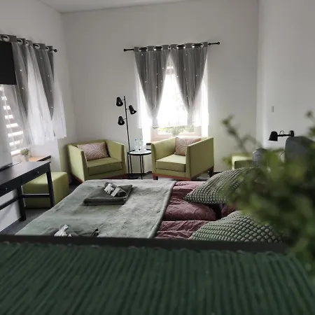 Bed & Breakfast Royal Liberty *