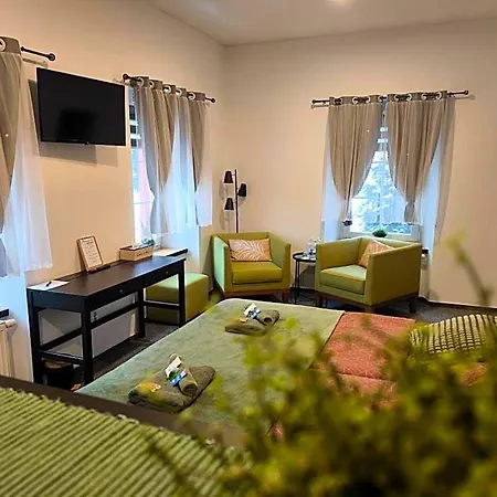 فندق مبيت وإفطار Royal Liberty 3*